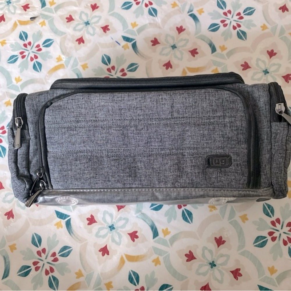 Lug Charcoal Toiletry Bag